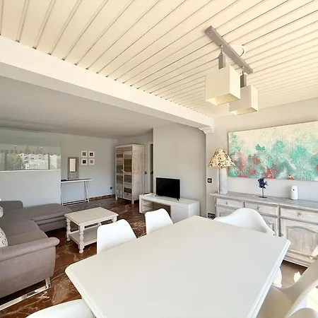 Daire Center Of Iii - Eaw Homes Marbella