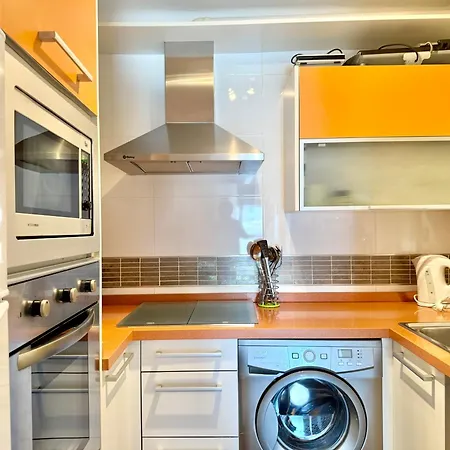 Center Of Iii - Eaw Homes * Marbella