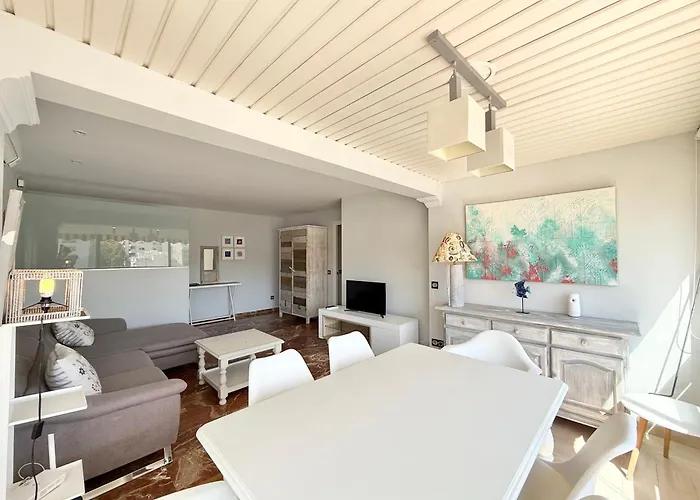 Daire Center Of Iii - Eaw Homes Marbella