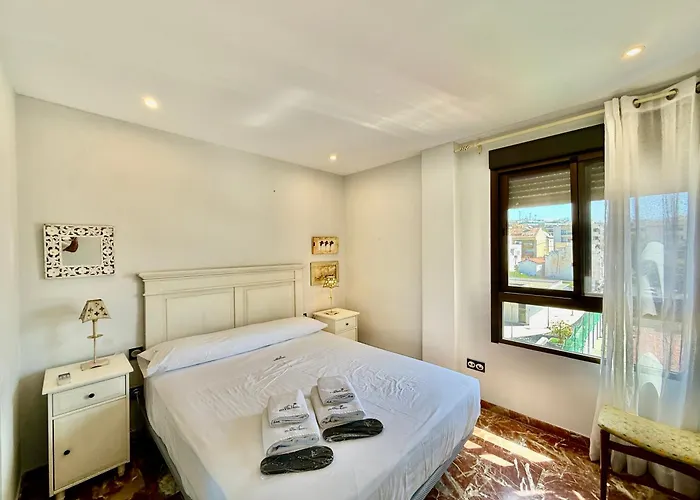 Apartament Center Of Iii - Eaw Homes *