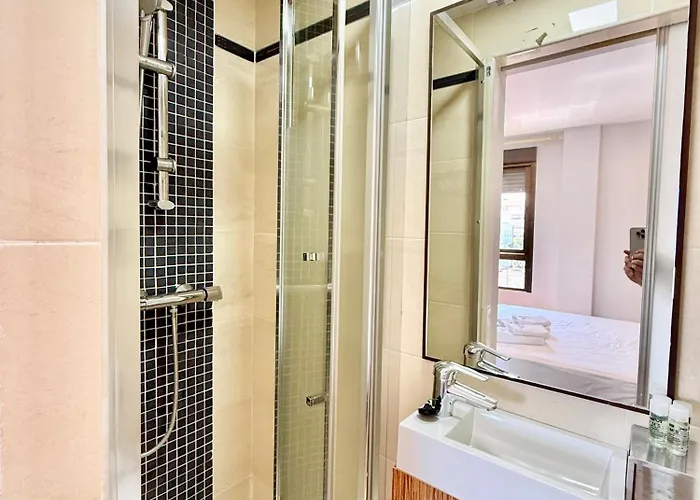 Center Of Iii - Eaw Homes Marbella